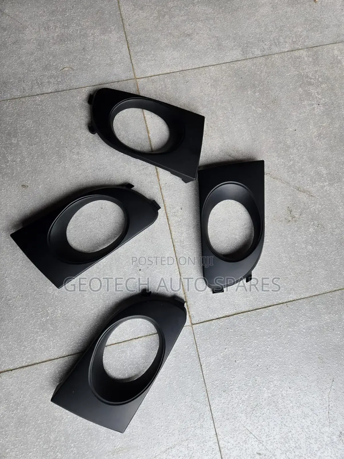 Nissan Bluebird Foglights Covers
