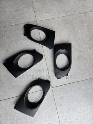 Nissan Bluebird Foglights Covers
