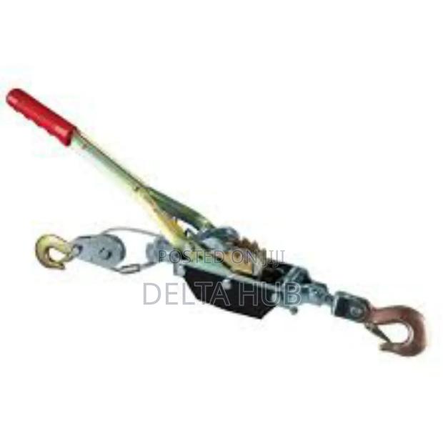Portable & Compact Power Puller For Job - main view
