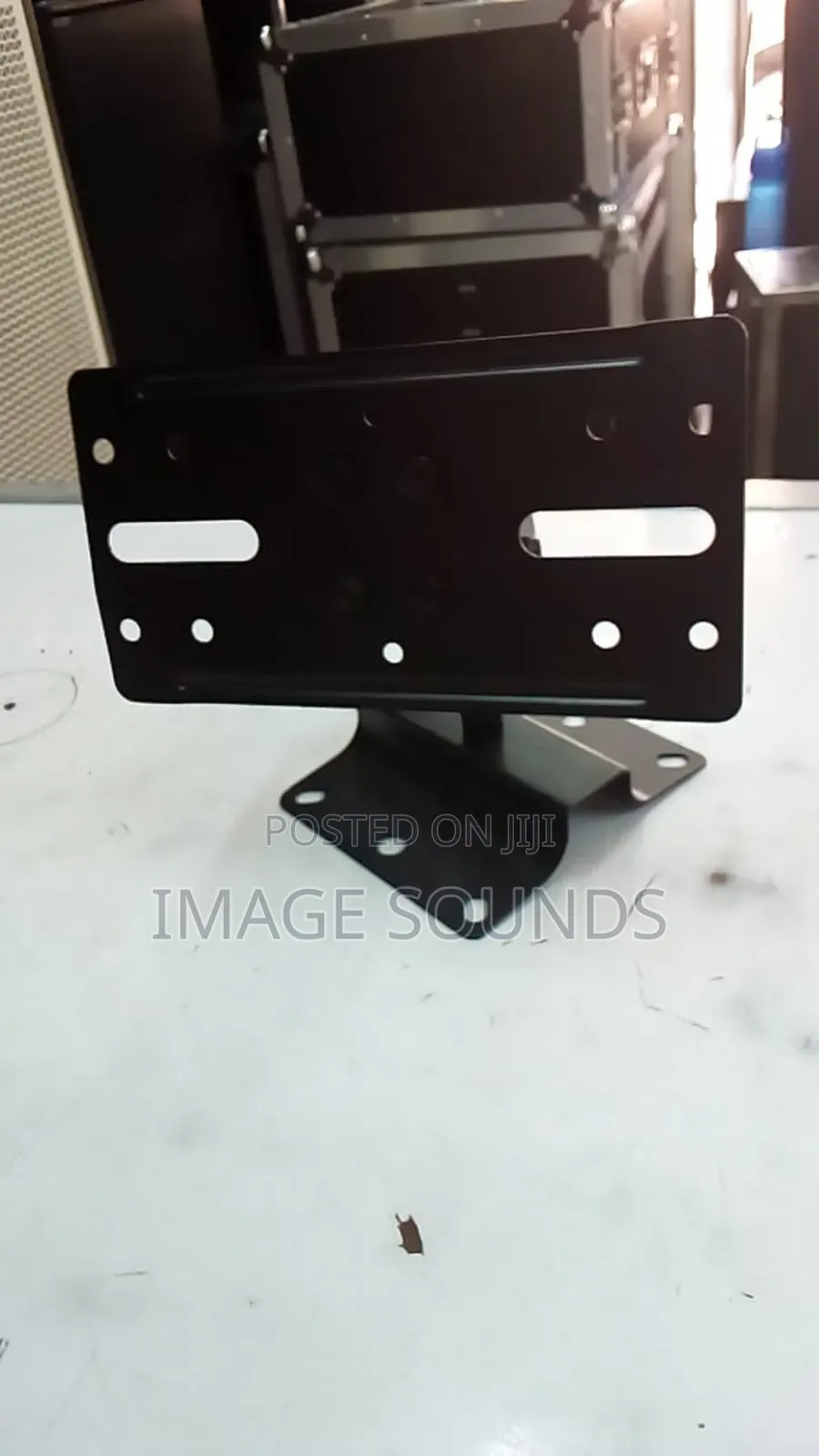 Universal Speaker Hanger / Stand