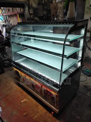 Cake Display Chiller - main view