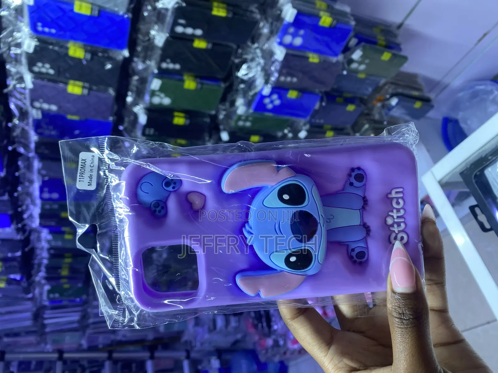 Bewer Silicone Bear Case for Apple iPhone 11 Pro Max