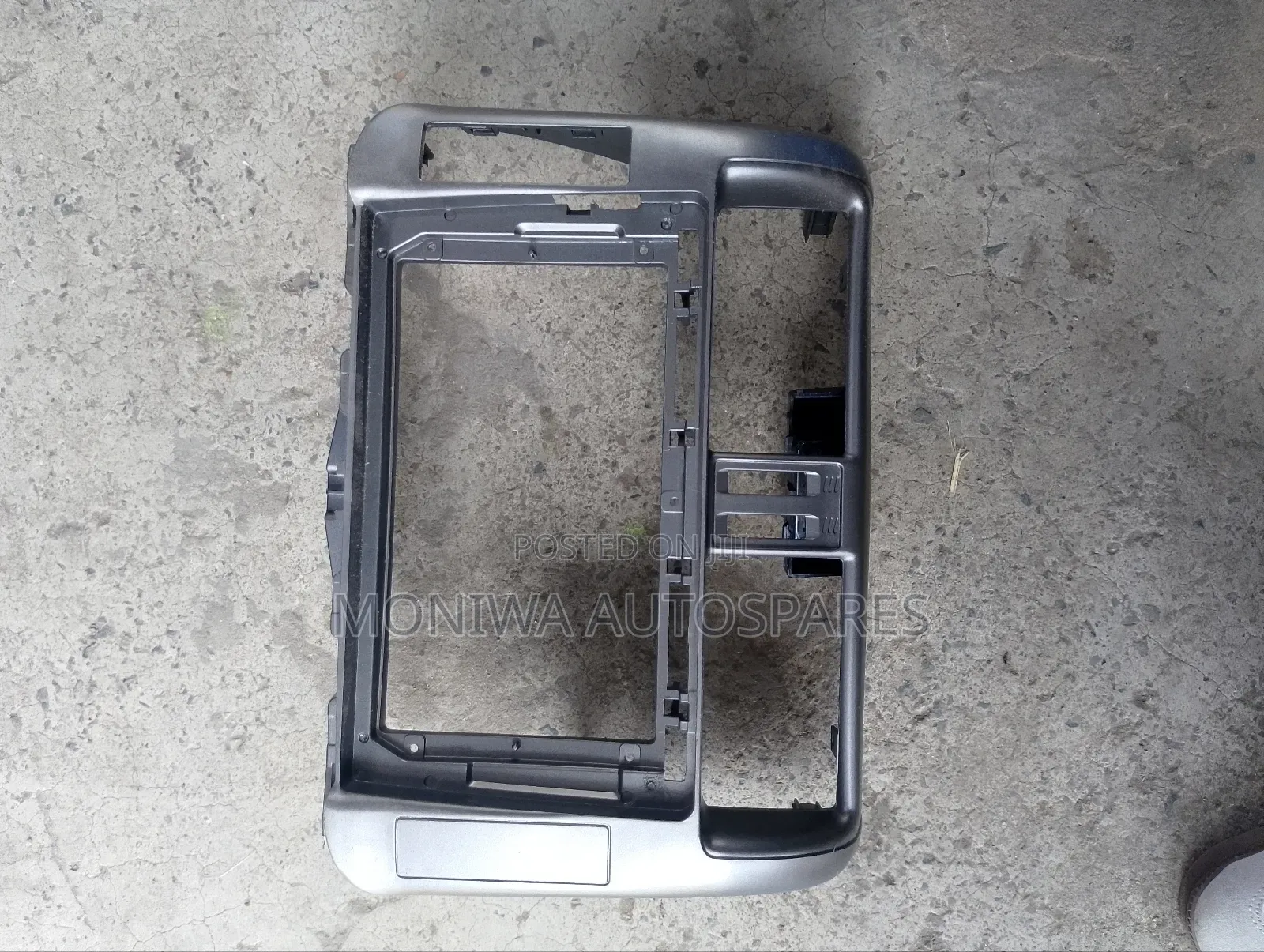 Console Toyota Land Cruiser Prado 150
