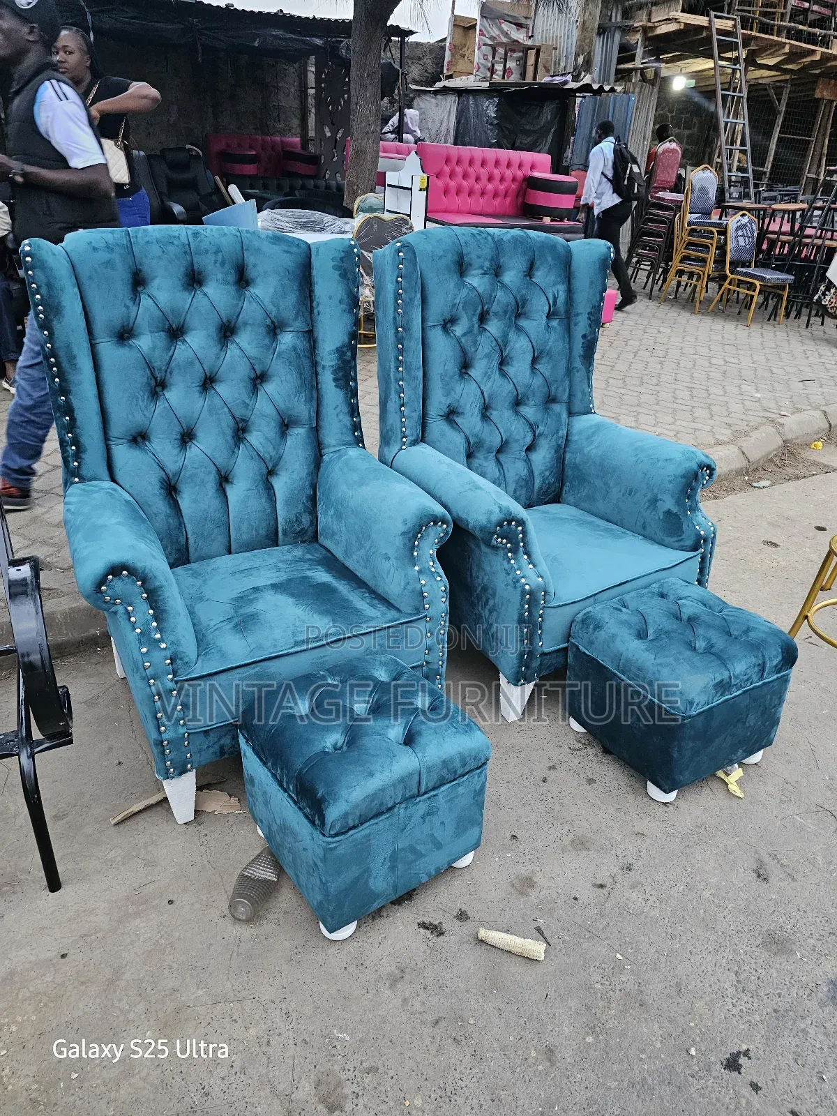 Higb Quality Saloon Chair E24p