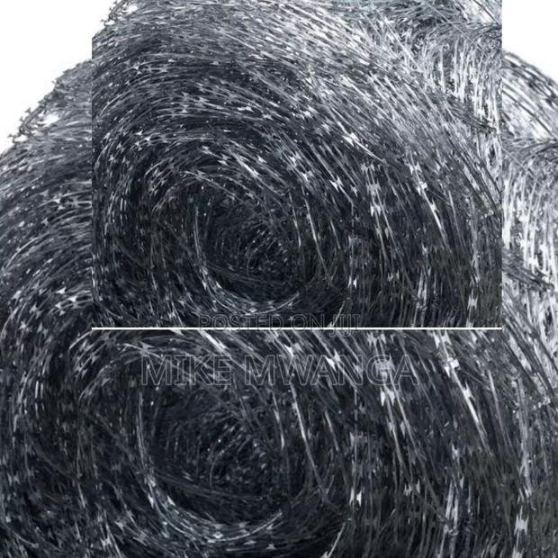 Deterrence Razor Wire(450mmx 7.5m) Imported - main view