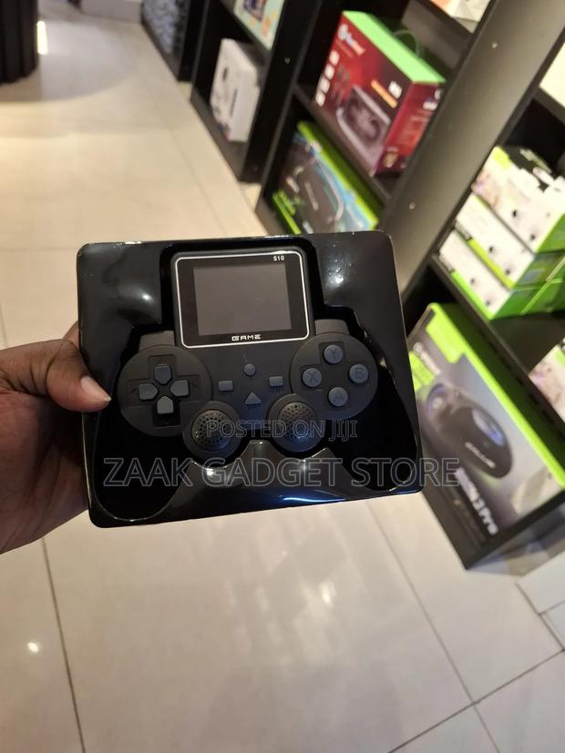 Braand New Black Controller Gamepad Digital Game Player - thumbnail 3