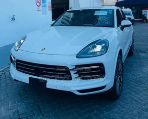 Porsche Cayenne S AWD 2020 White