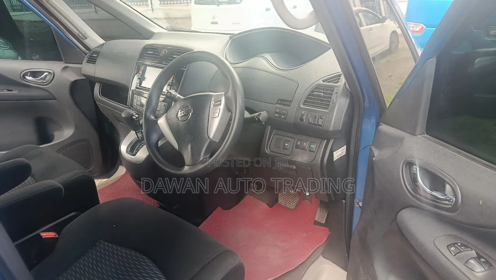 Nissan Serena 2017 Blue