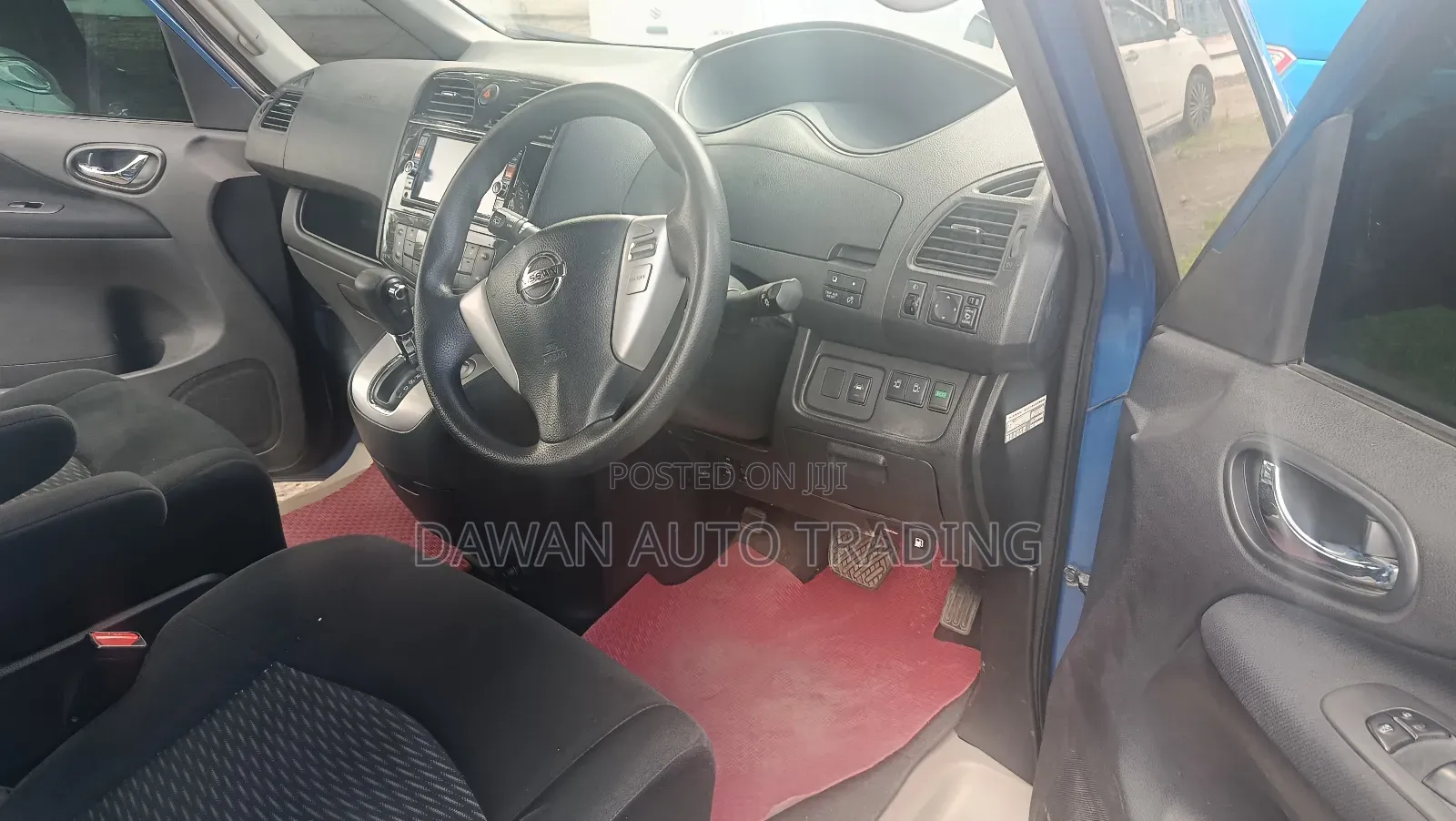 Nissan Serena 2017 Blue