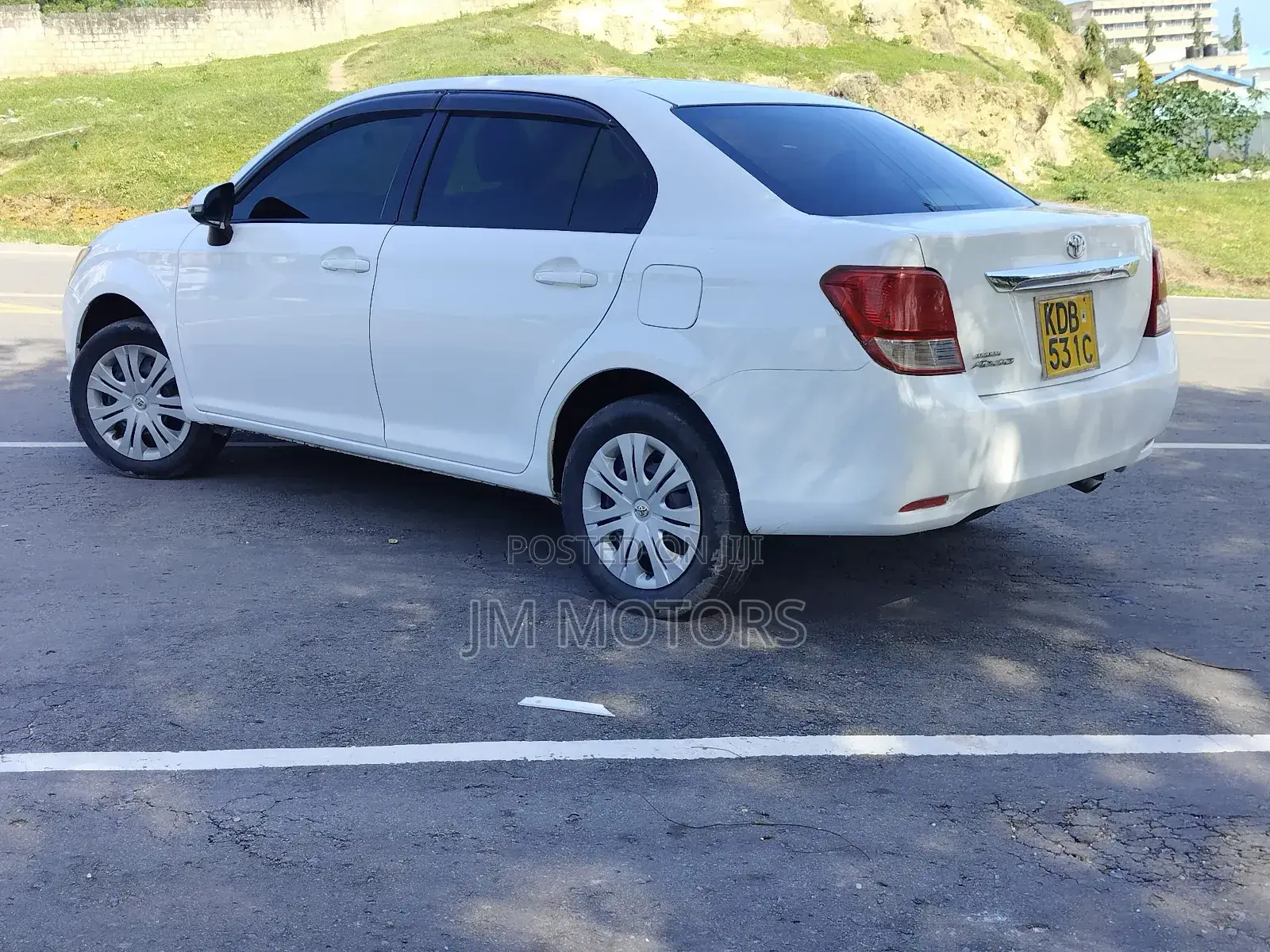 Toyota Axio 2014 White