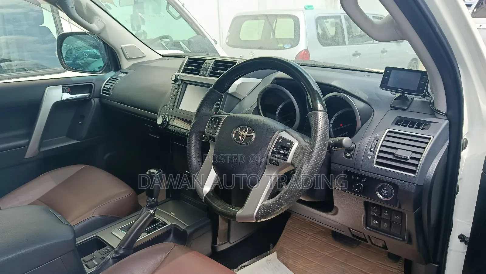 Toyota Land Cruiser Prado 2.8 2017 White