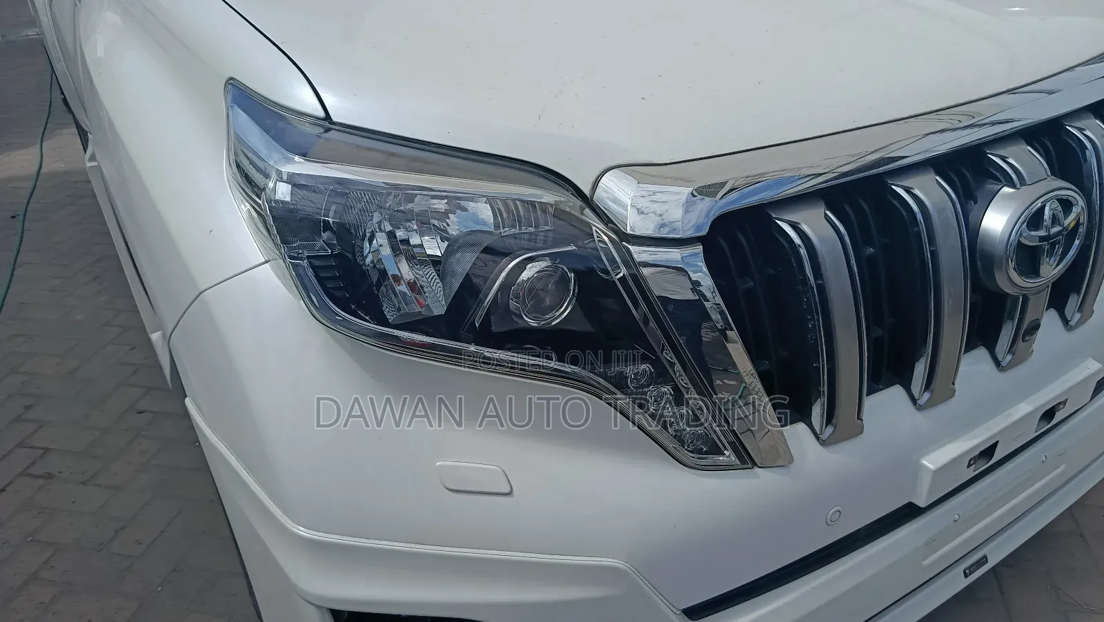 Toyota Land Cruiser Prado 2.8 2017 White