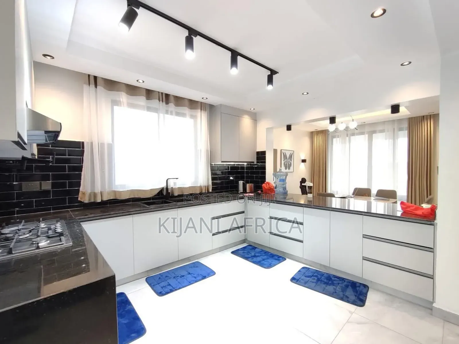 4bdrm Maisonette in Kamakis for sale