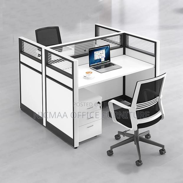 Workstation: 2-Way Modular Office Workstation - main view