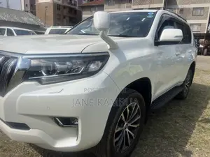 Toyota Land Cruiser Prado 2018 White