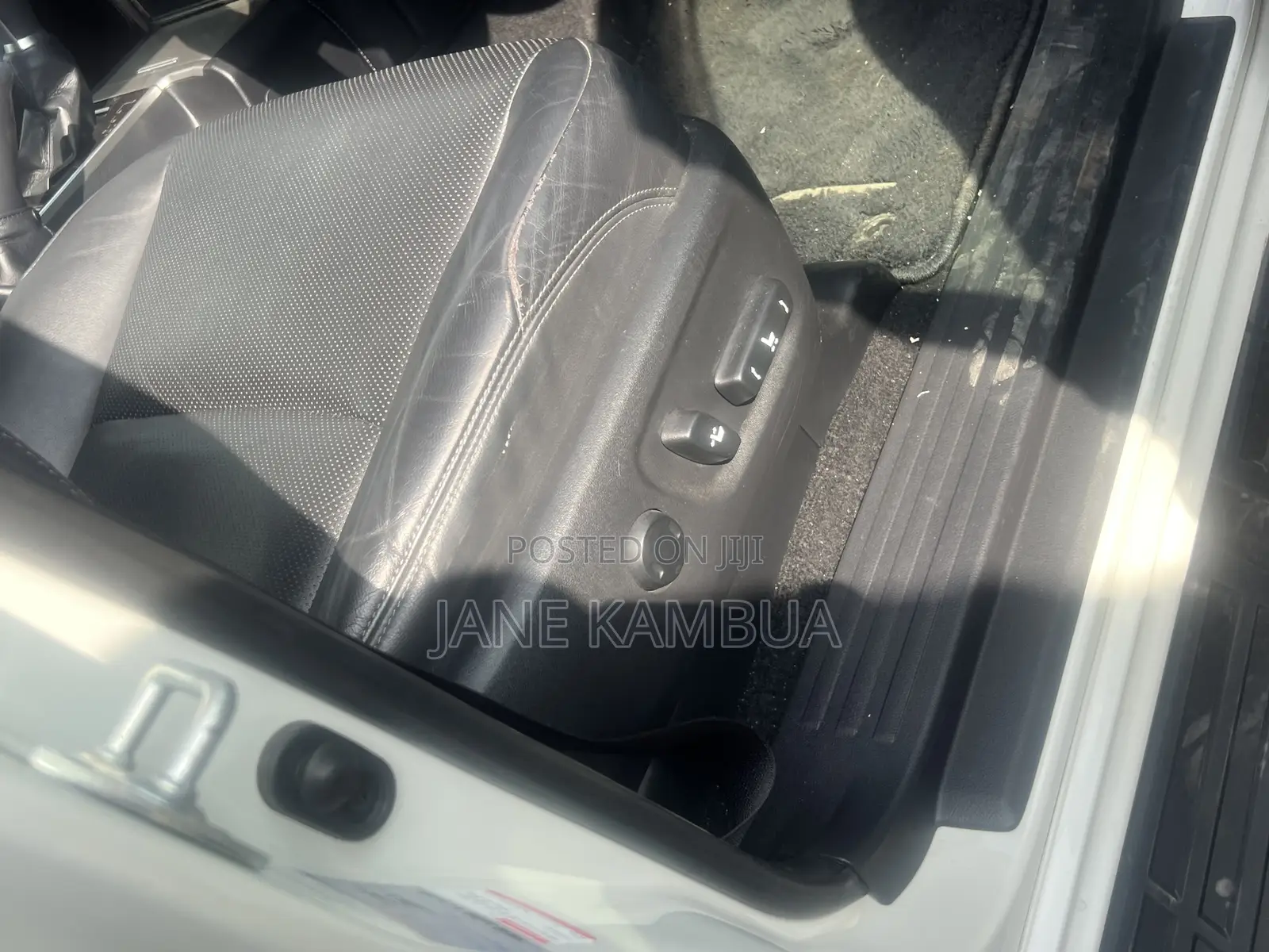 Toyota Land Cruiser Prado 2018 White
