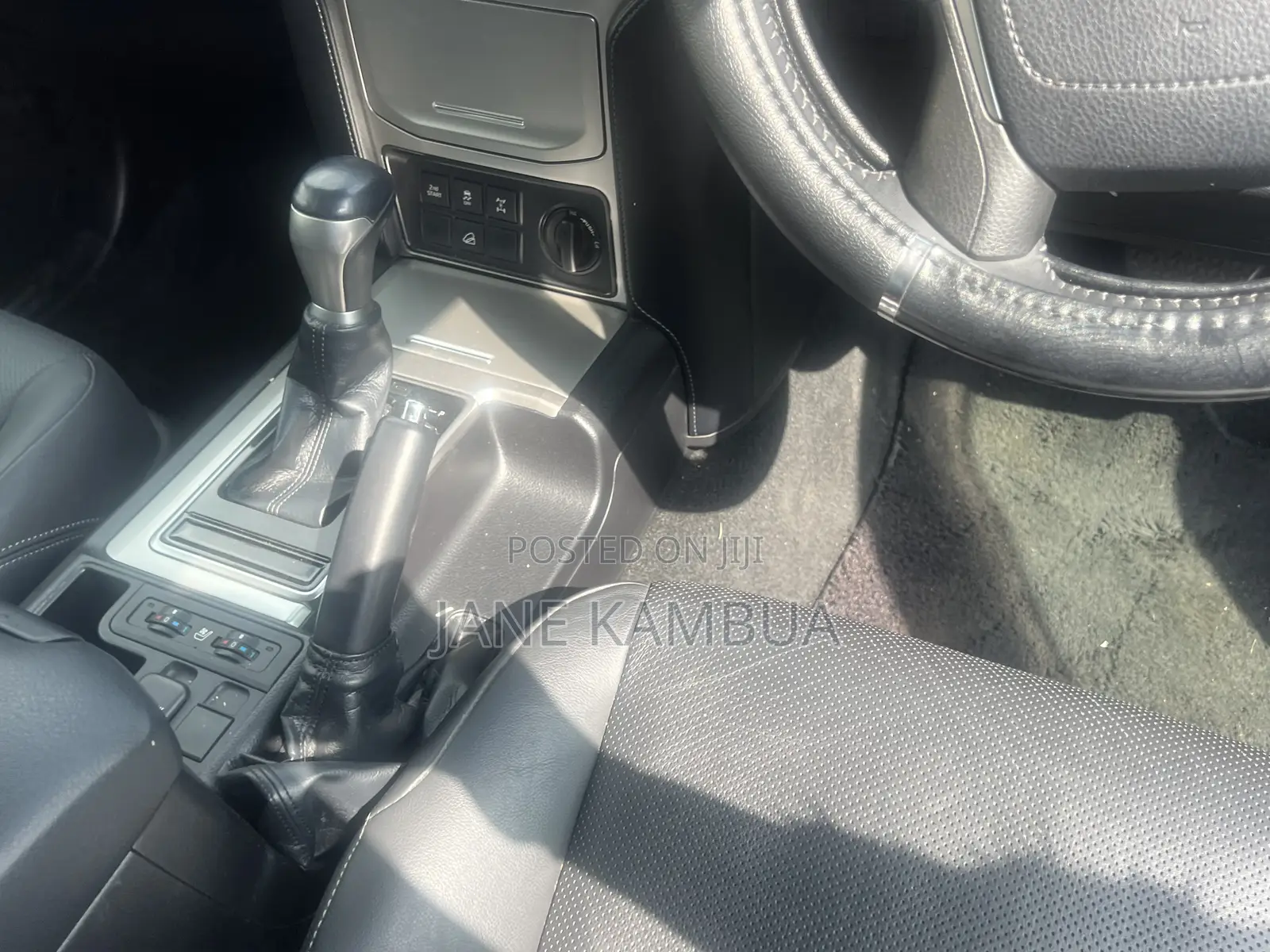Toyota Land Cruiser Prado 2018 White
