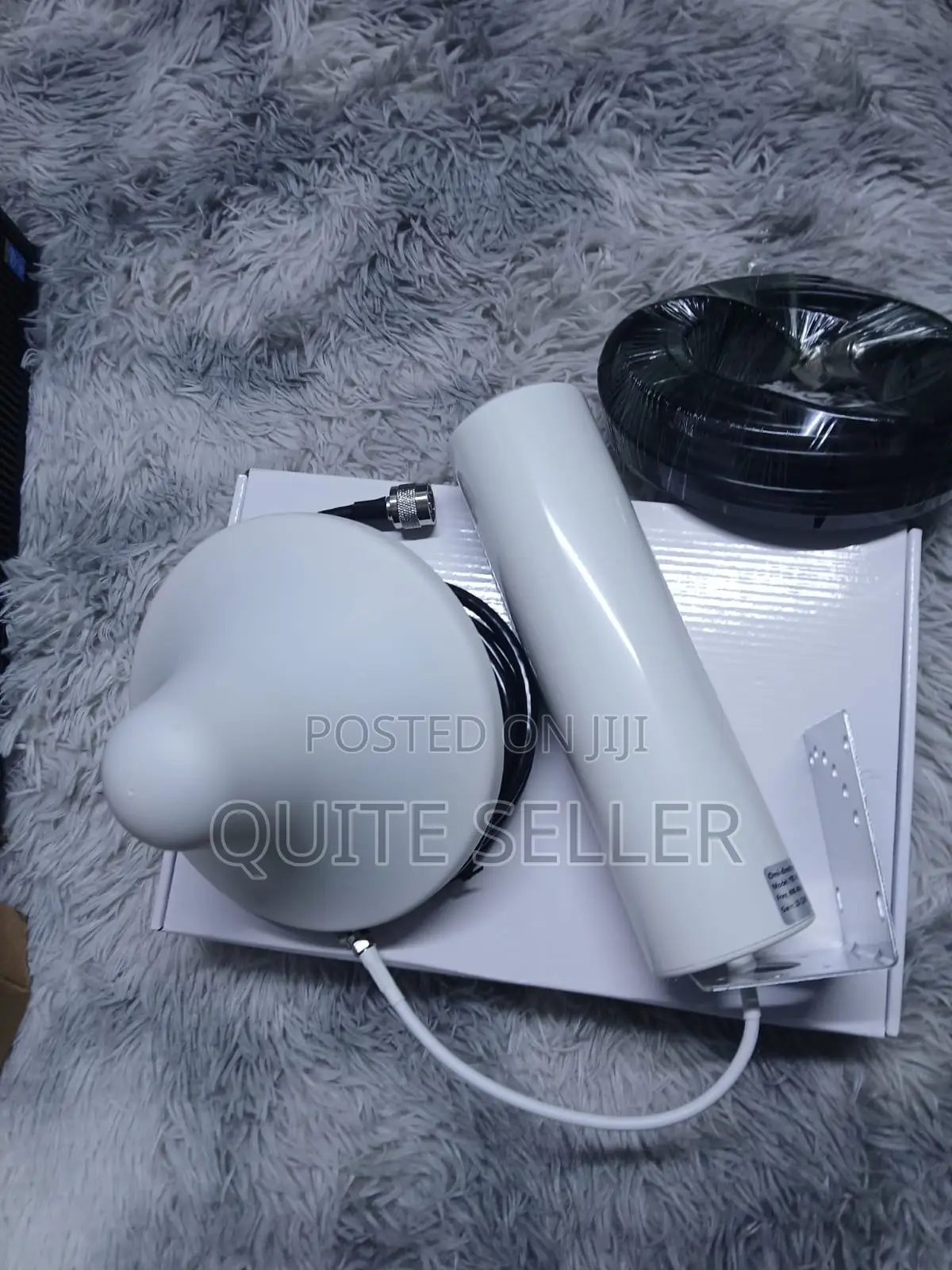 GSM Signal Booster Stregthen Weak Phone Signal Wifi