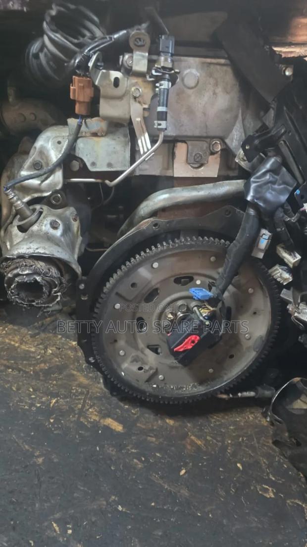 Nv350 Nissan Complete Engine - main view