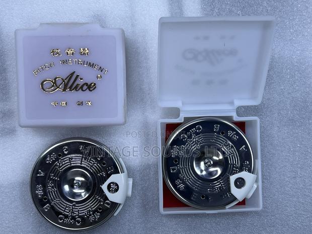 Alice A003a Pitch Pipe 13 Chromatic Tuner C-c Note Selector - main view