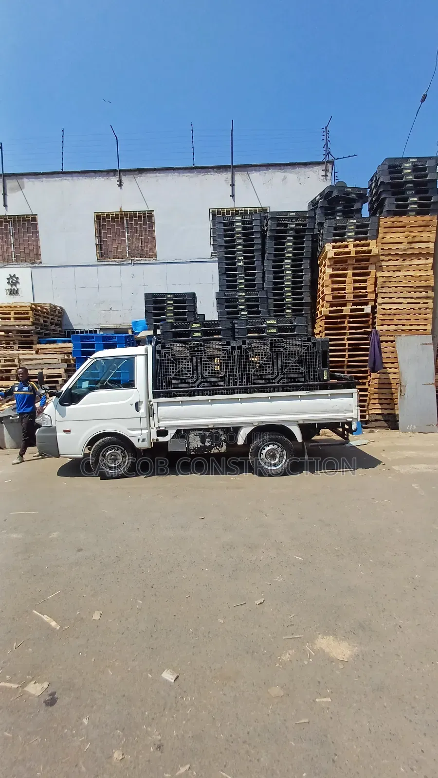 Plastic Pallets Strong Black Pallets