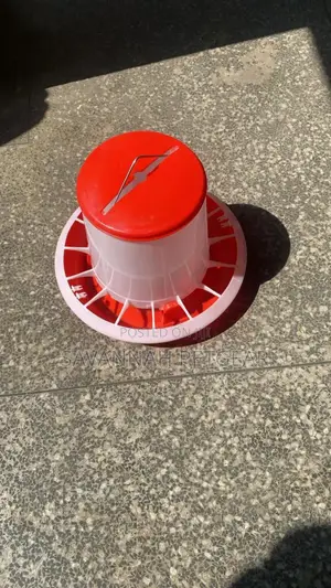 10kg Manual Plastic Chicken Feeder