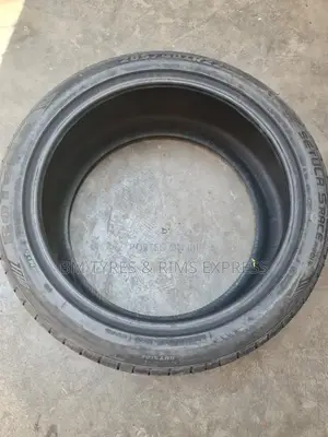 285 /40 R22 Rotalla Tyres (Highway Terrrain)