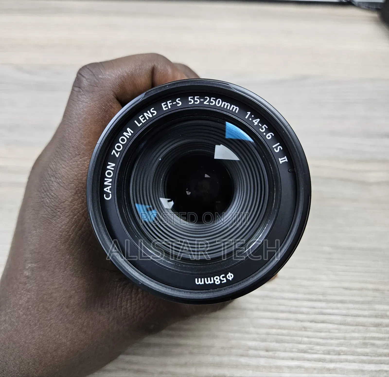 Canon Ef-S 55-250mm F/4-5.6 Is STM Lens