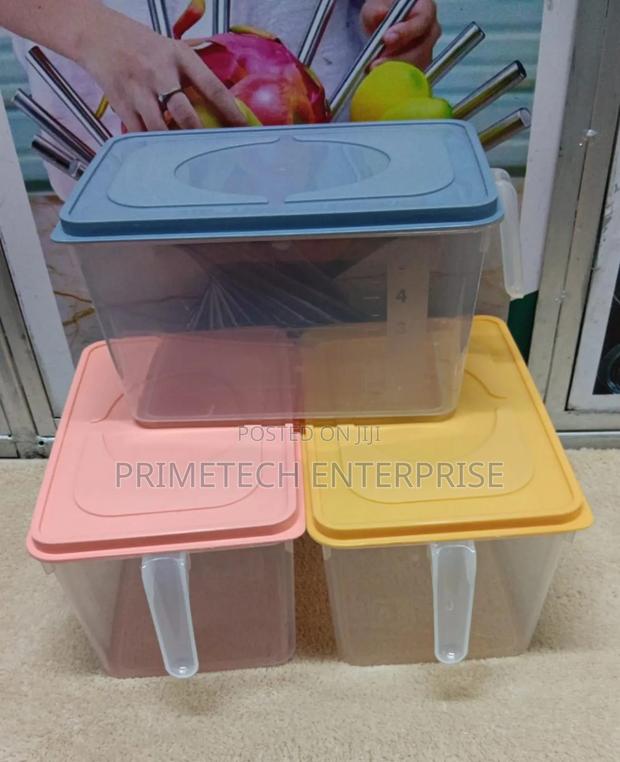 Fridge Containers, Fridge Container - main view