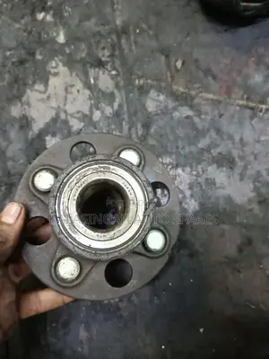 Rear Hub Honda Fit