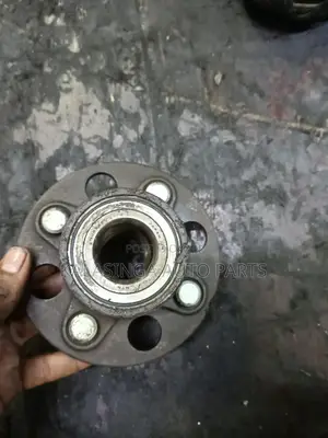 Rear Hub Honda Fit