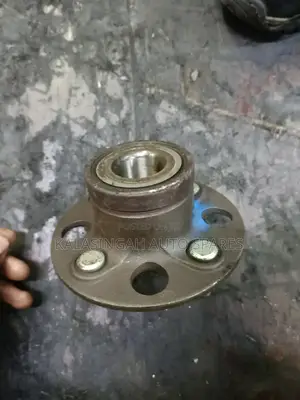 Rear Hub Honda Fit