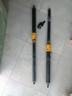 Prado Fj150 Boot Shocks Available