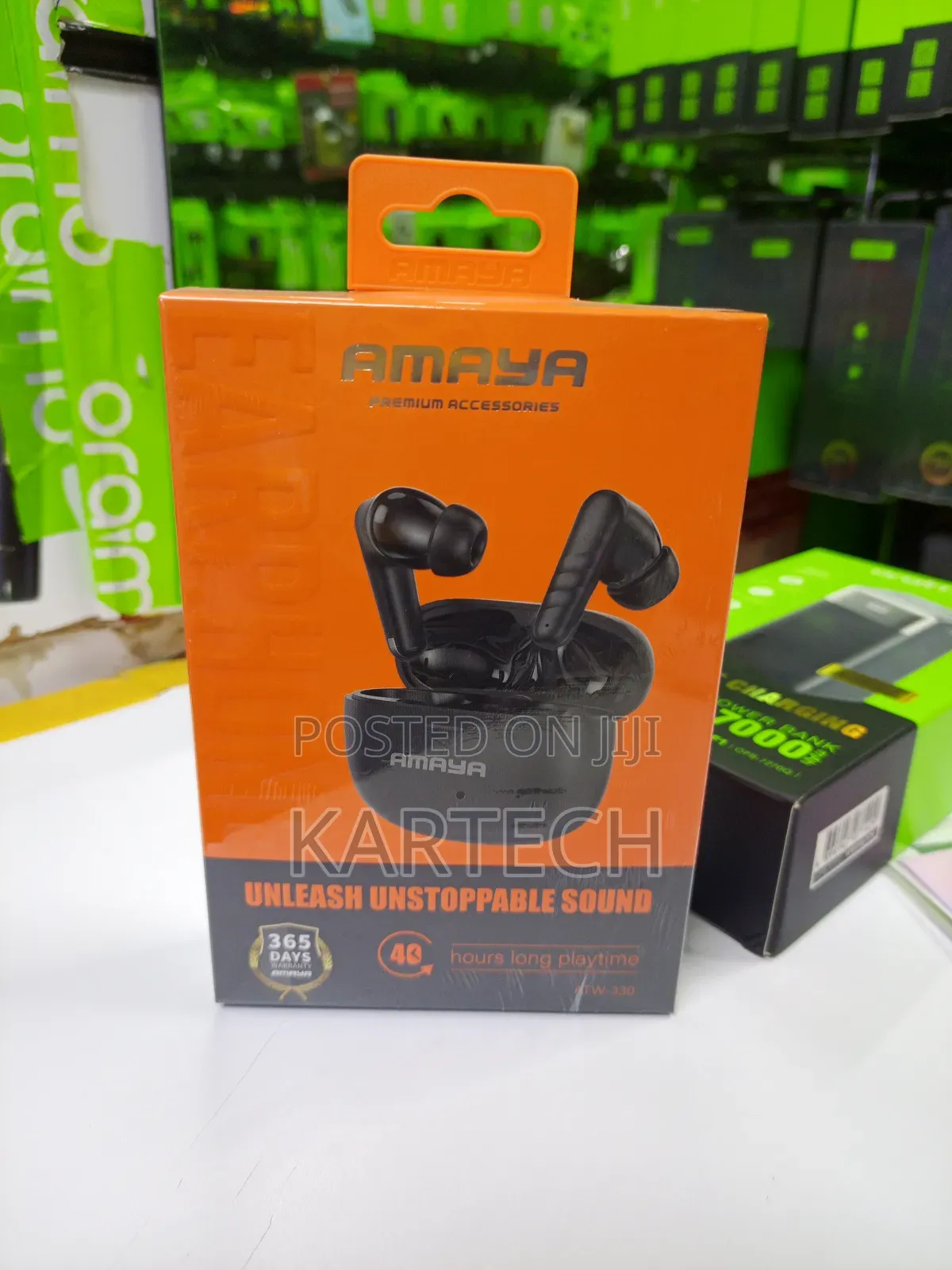 Amaya Atw-330 True Wireless Earbuds.