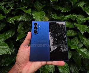 New Samsung Galaxy Z Fold7 1 TB Blue