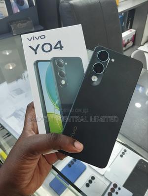 New Vivo Y04 64 GB Green