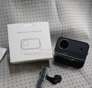 Smart Hy900 Projector Android 13.0 With Built-in Apps - thumbnail 2