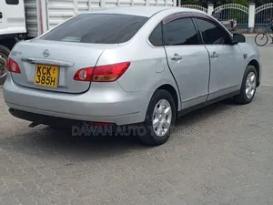 Nissan Sylphy 2010 Silver
