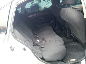Nissan Sylphy 2010 Silver