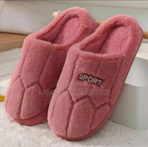Indoor Slippons - main view