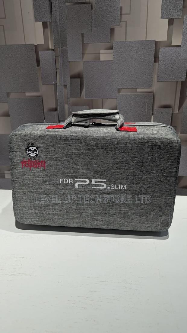Ps5 Slim Travelling Case(Grey)