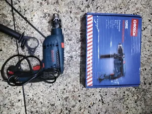 900 Watts Bosch Drill / Suitable Bosch Drill