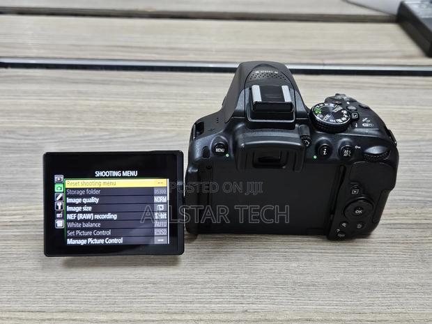 Nikon D5300 DSLR Camera (Body Only) - thumbnail 5
