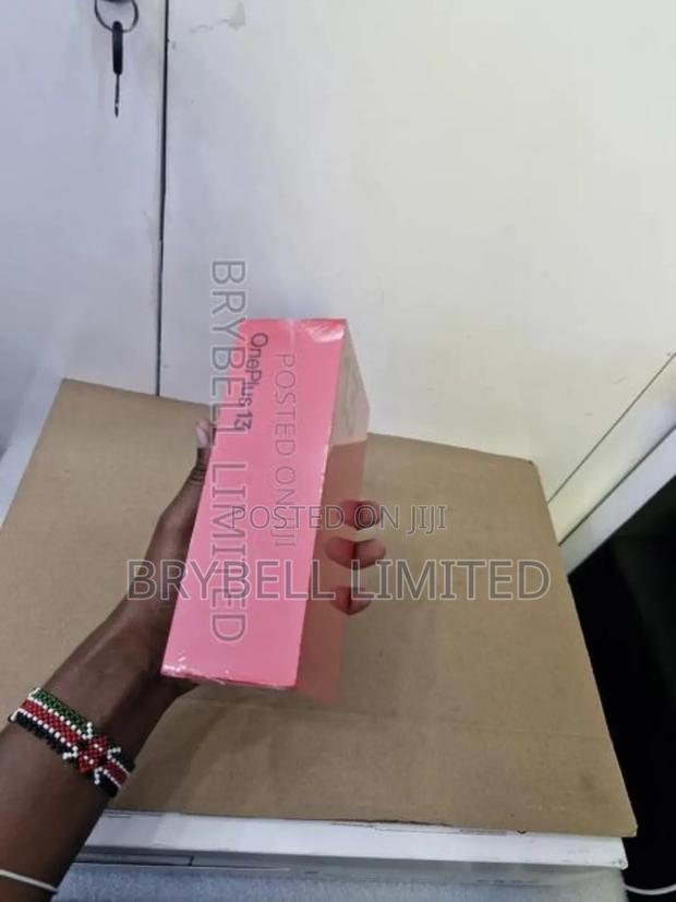 New OnePlus 13 512 GB White - thumbnail 4