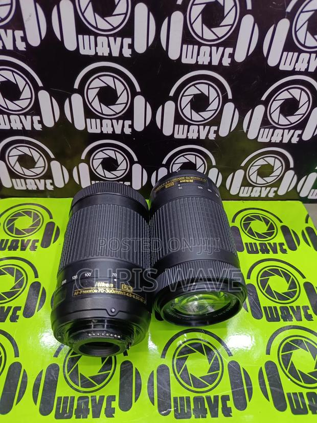Nikon Dx Vr 70-300mm Zoom Lens - thumbnail 4