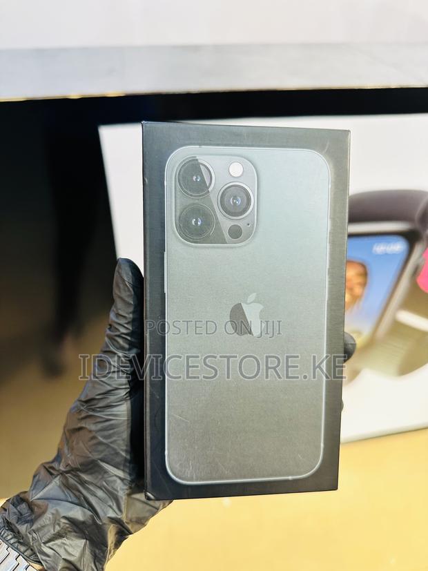 New Apple iPhone 13 Pro 256 GB