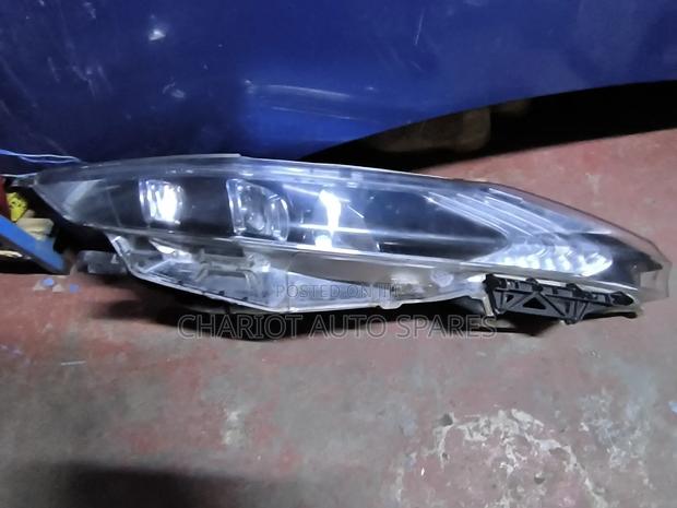 New  Model Harrier Headlight - thumbnail 3