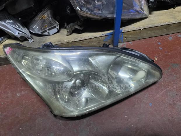 Harrier 240 (2008-2012) Headlight Available - thumbnail 3