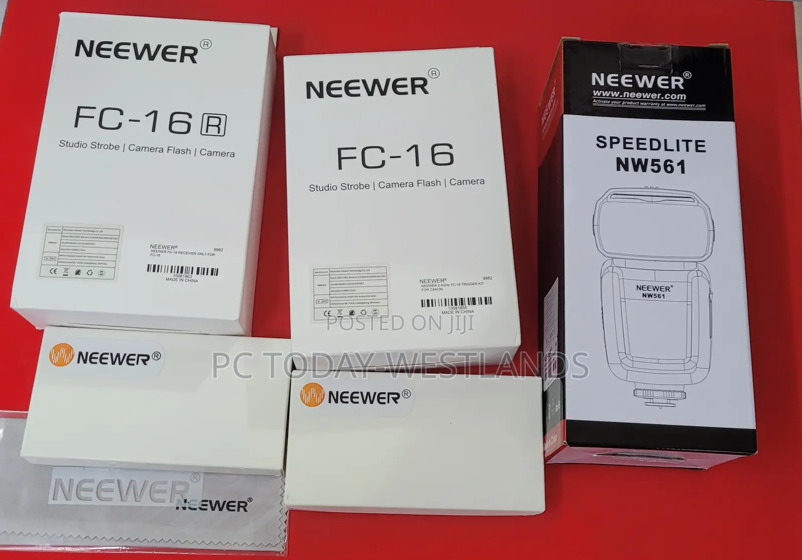 Neewer Nw561 Flash Speedlite Kit for Canon