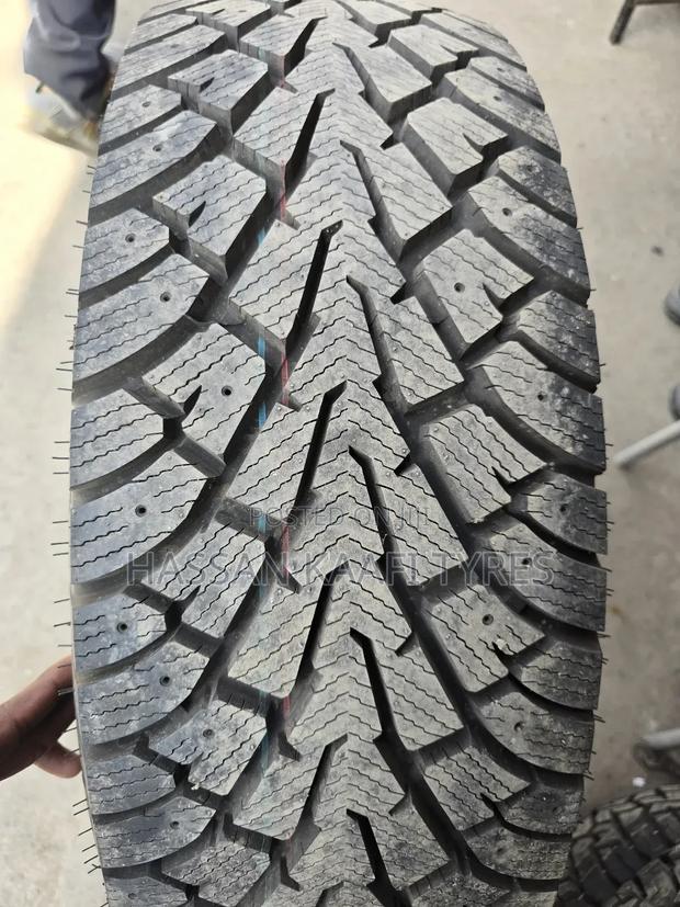 275/70r18 Joyroad Tyre - thumbnail 2